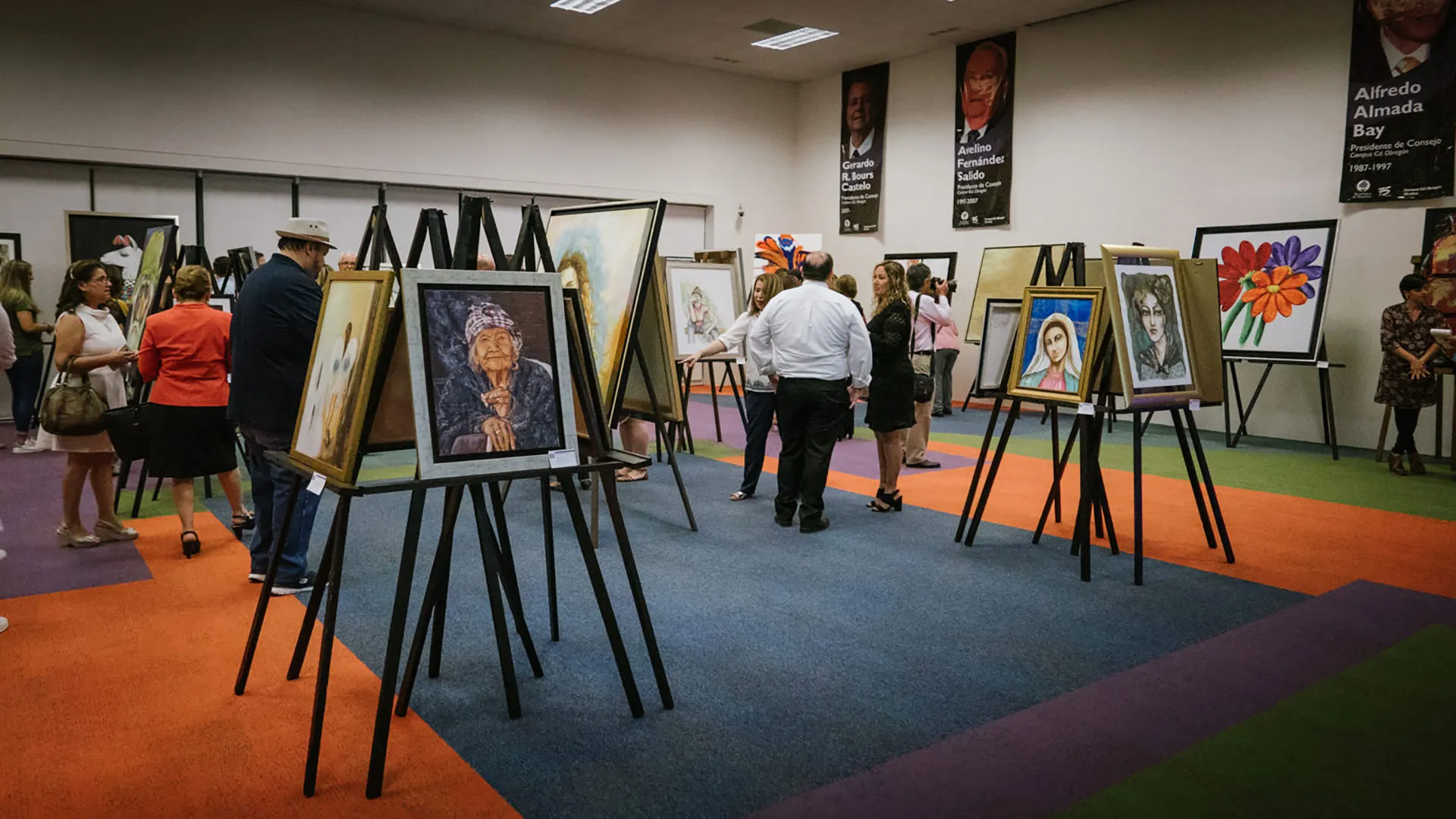 Exposición de pintura "Mosaico de Otoño"