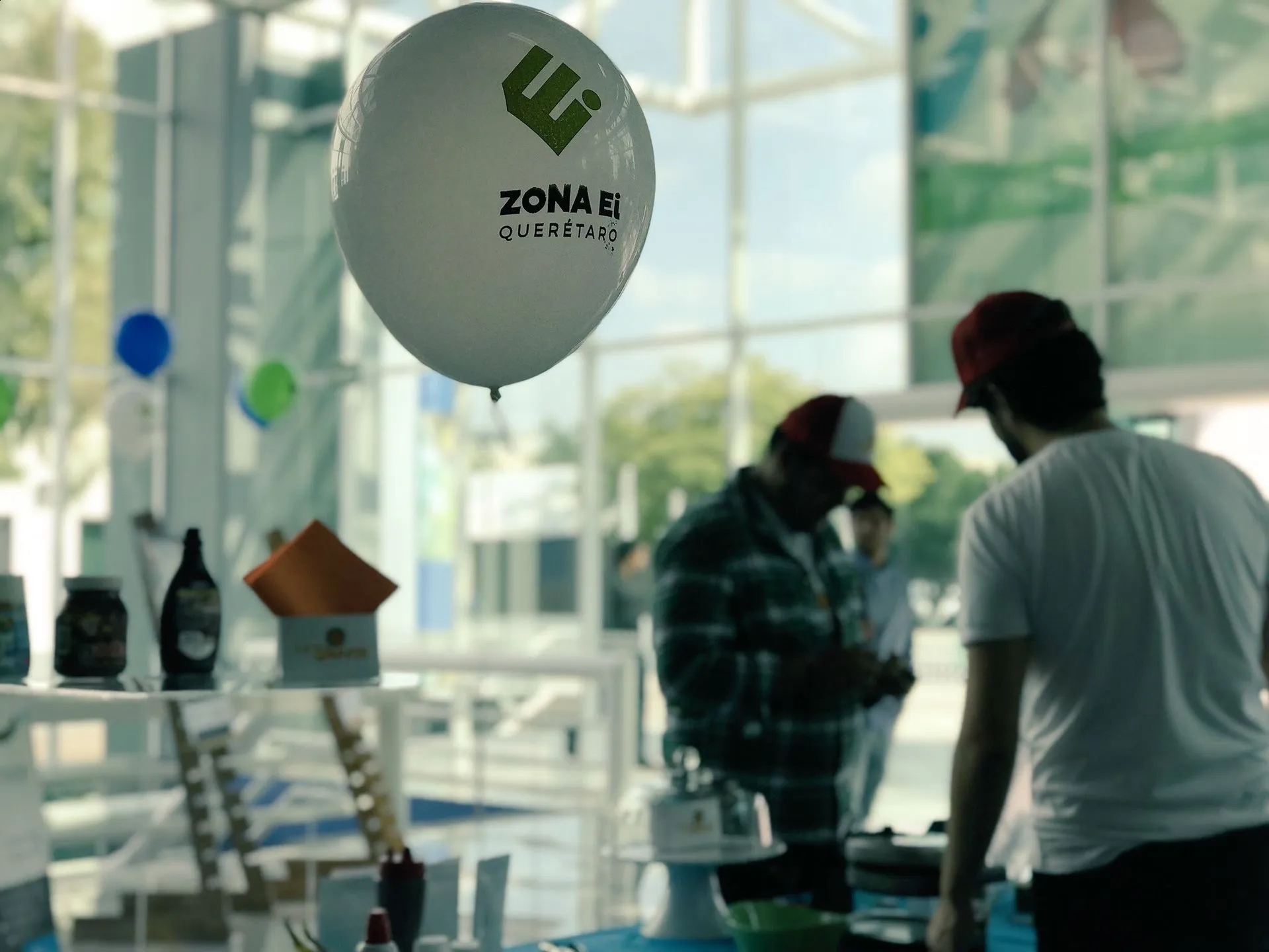 Se generaron oportunidades de enlace del emprendedor con el ecosistema 