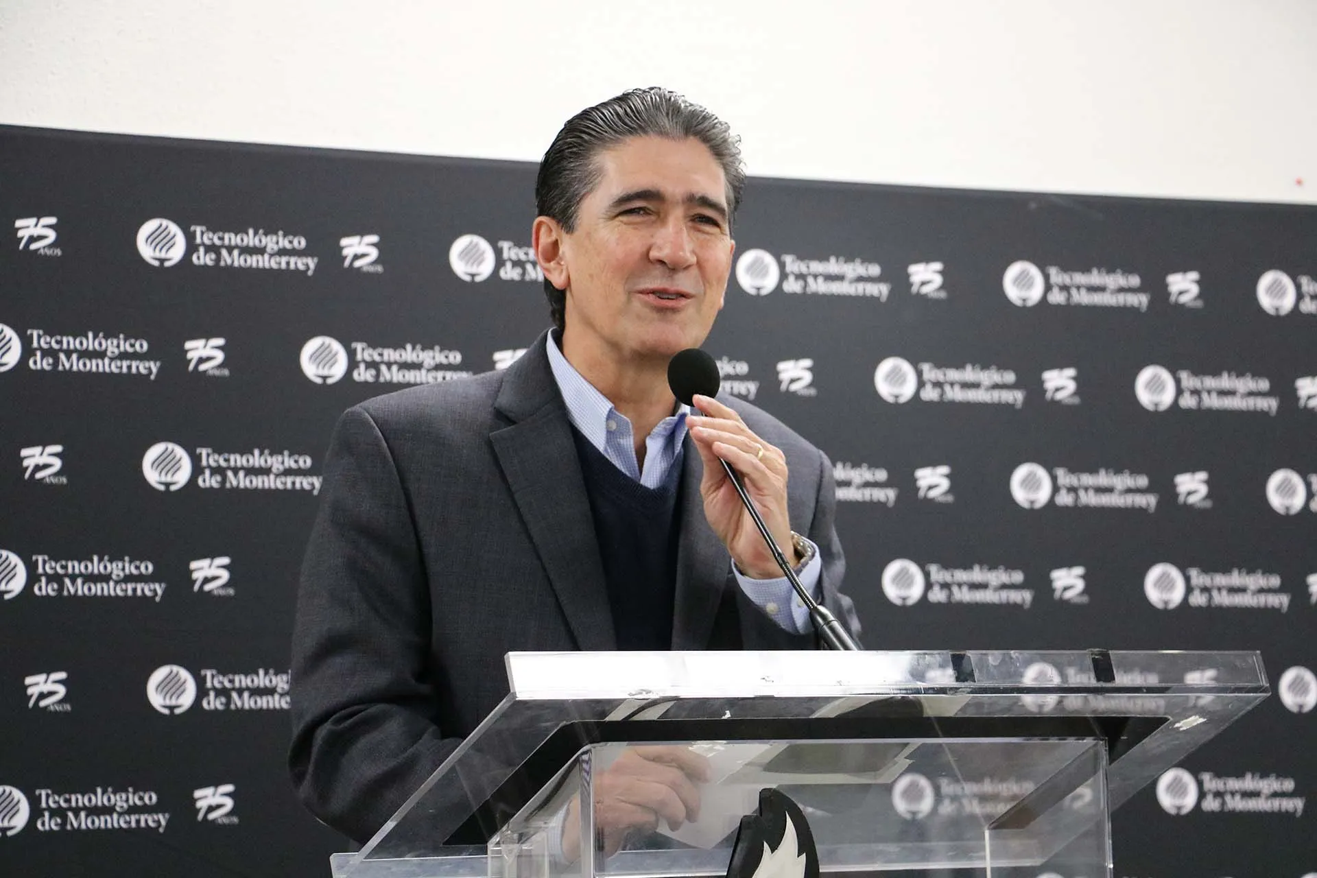 Victor Gutierrez