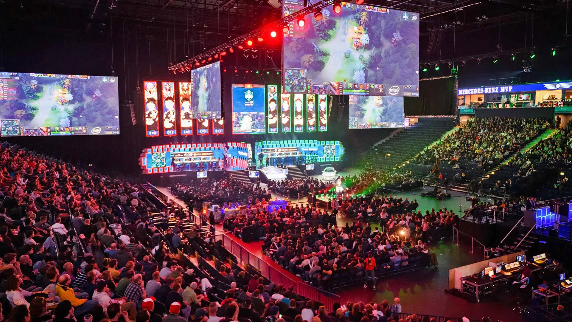 Why are ESports a worldwide phenomenon for young people?