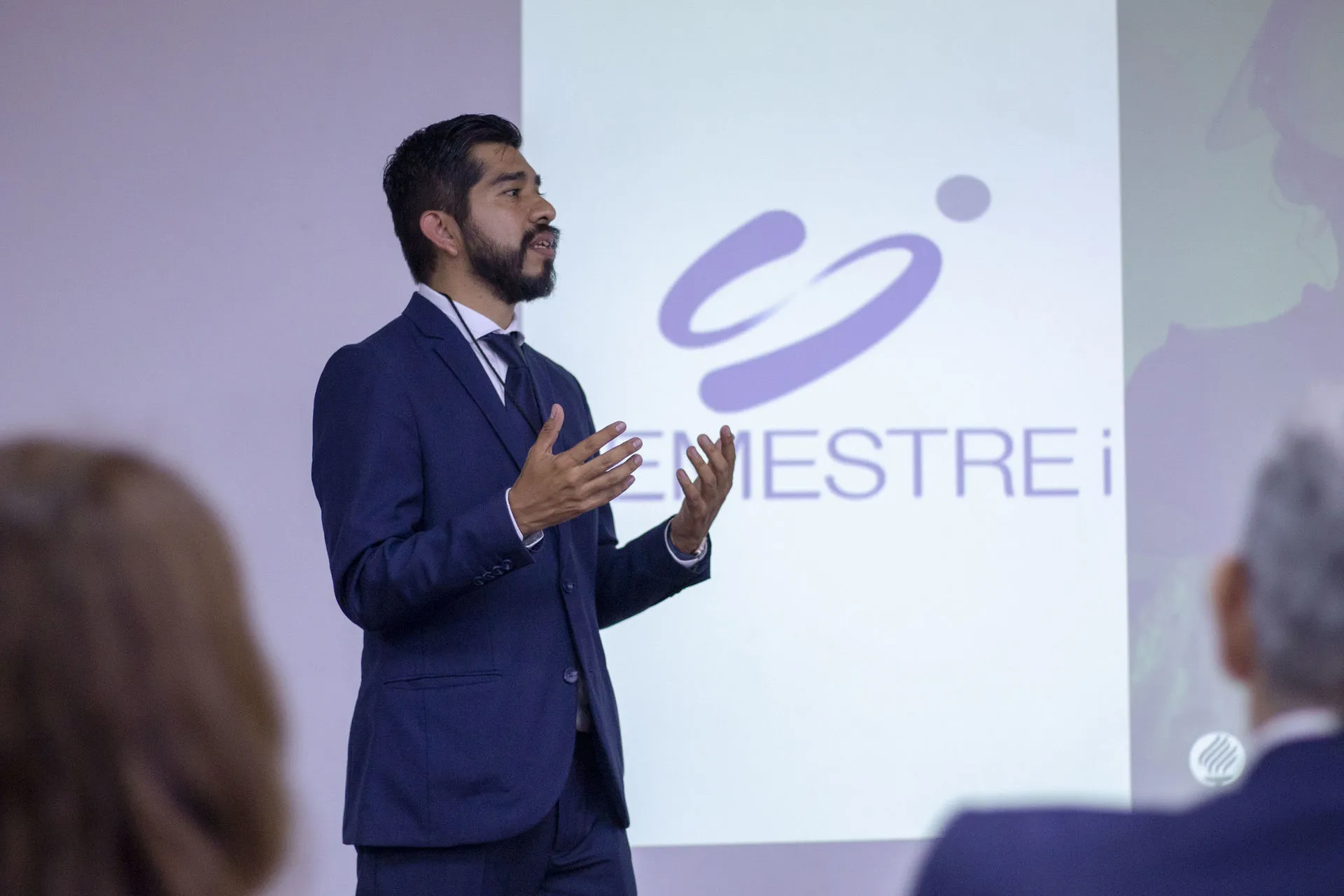 Semestre i en Heineken.