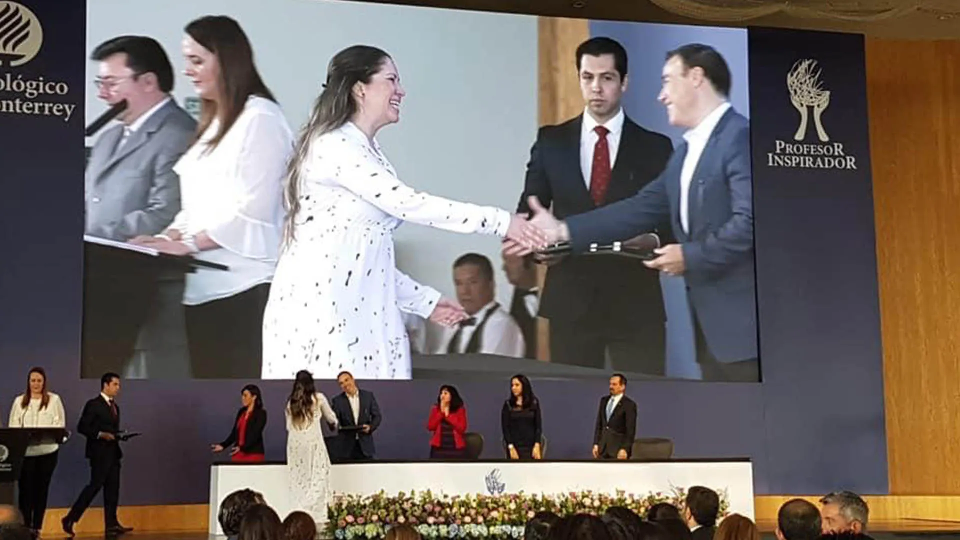 Ludivina Herrera, galardonada con el premio Mujer Excepcional de Excelencia del Women Economic Forum 2020.