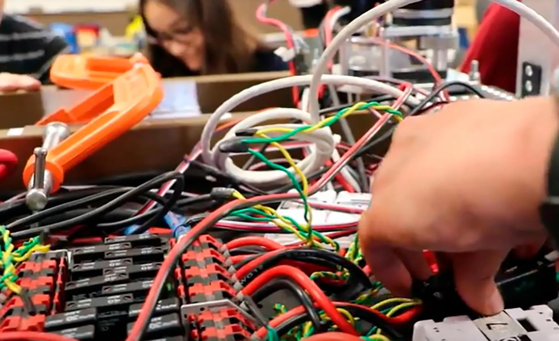 PrepaTec Guadalajara asiste a competencia de robótica FIRST con Daedalus 7102