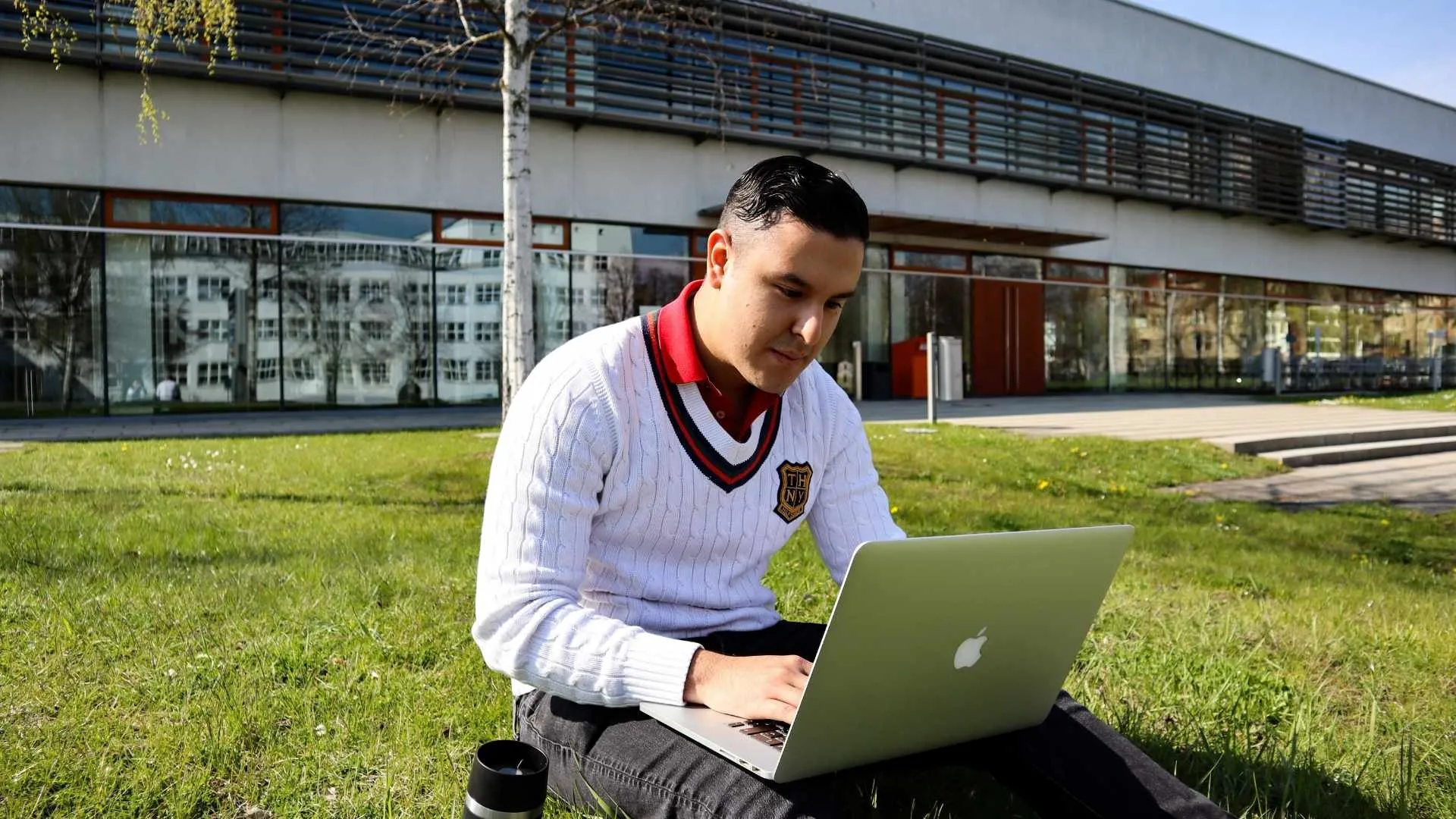 Roberto Hernández en la universidad