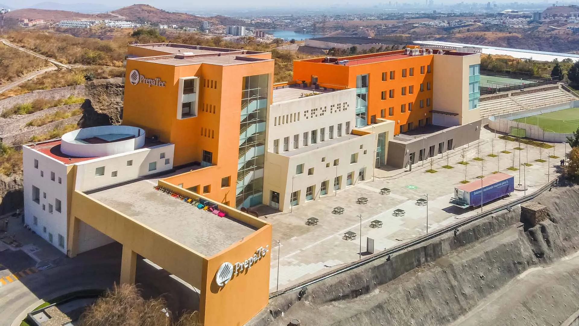 Prepa Tec Esmeralda