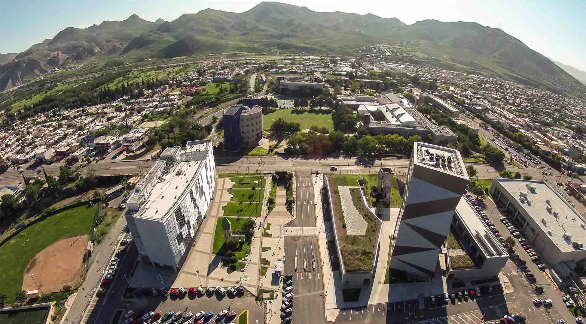 5 años contados a través de 3 historias del campus Chihuahua
