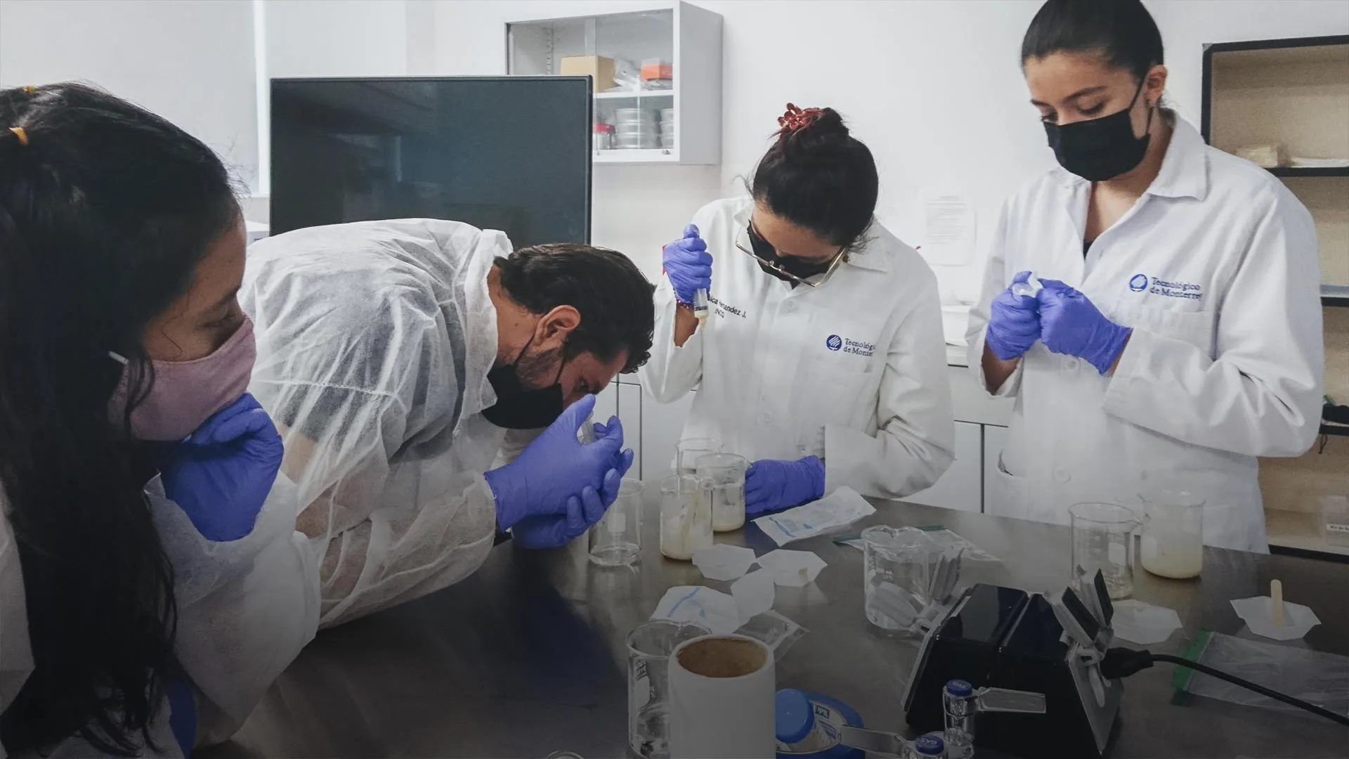 Crean proyectos de emprendimiento con nanotecnología