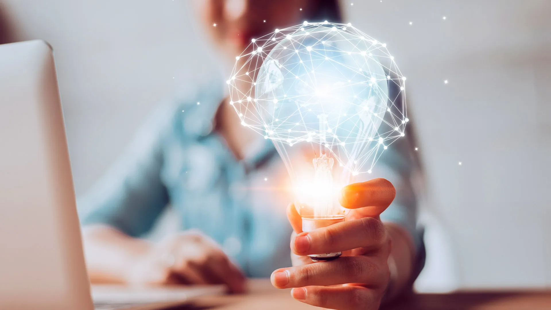 Profesora Tec campus Ciudad de México galardonada por iniciativa educativa