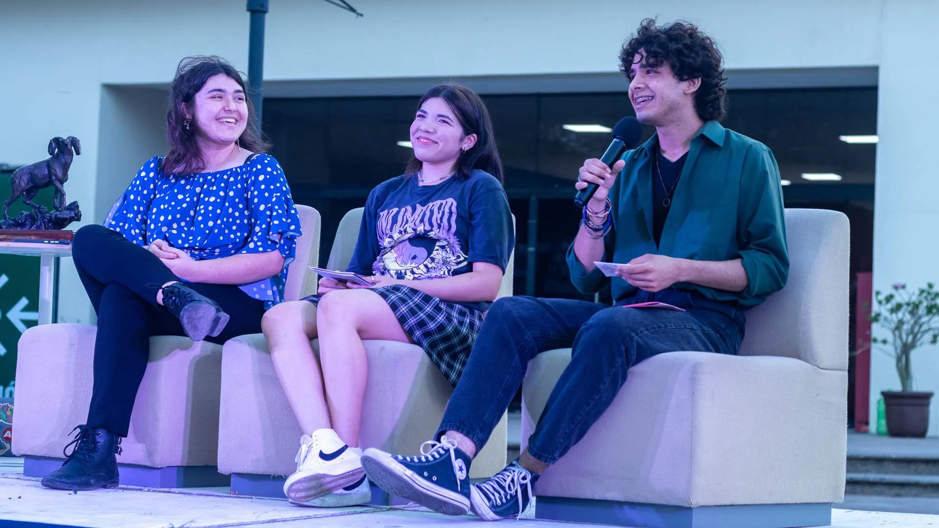 Estudiantes Tec emprenden editorial para autores sinaloenses