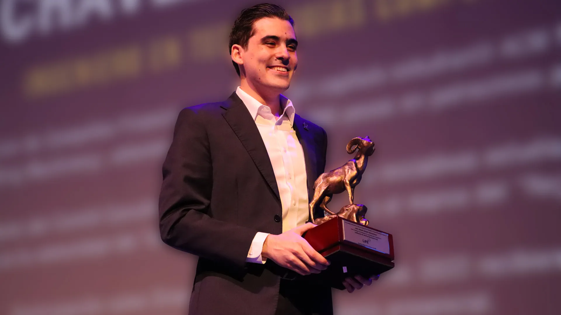 La generación junio 2023 recibió Borregos de Oro durante la ceremonia de premiación LiFE. 