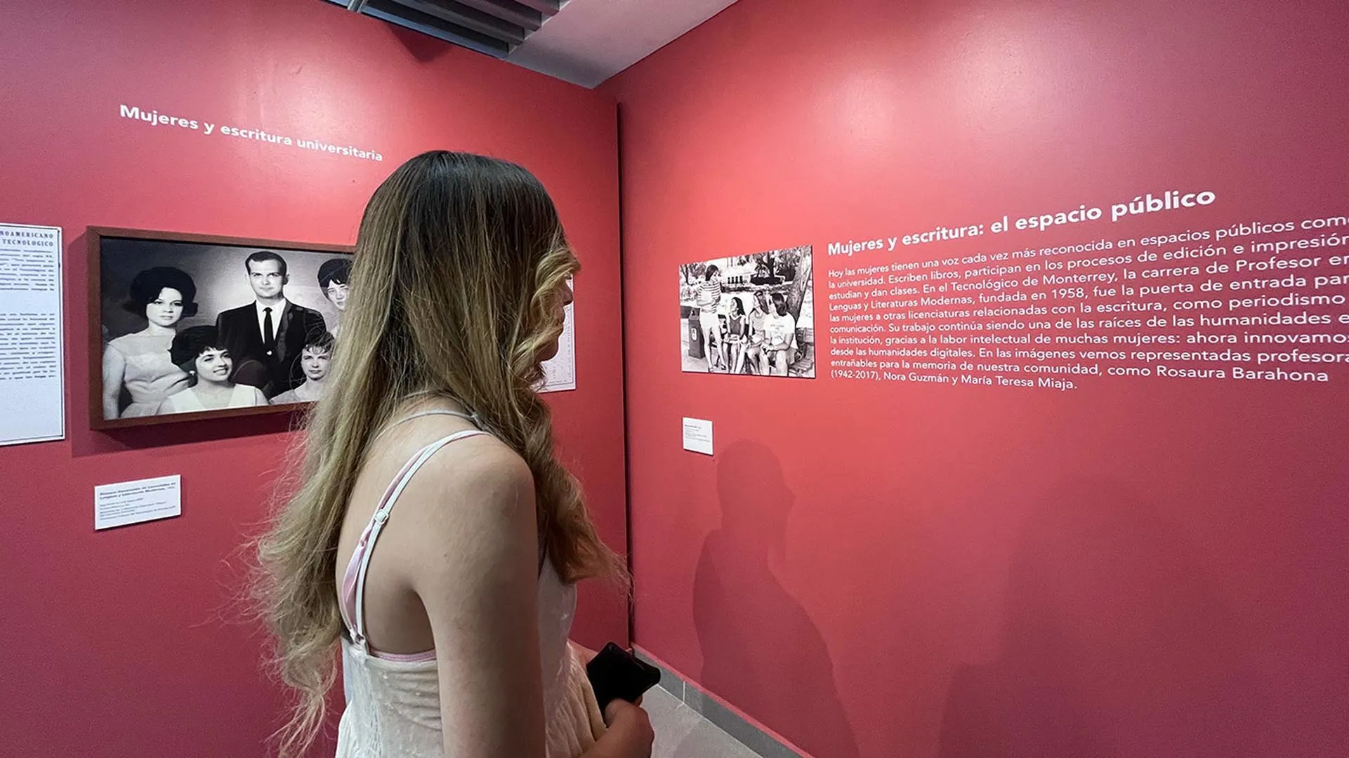 Exposición Cuando el hilo se hace red en Tec campus Querétaro