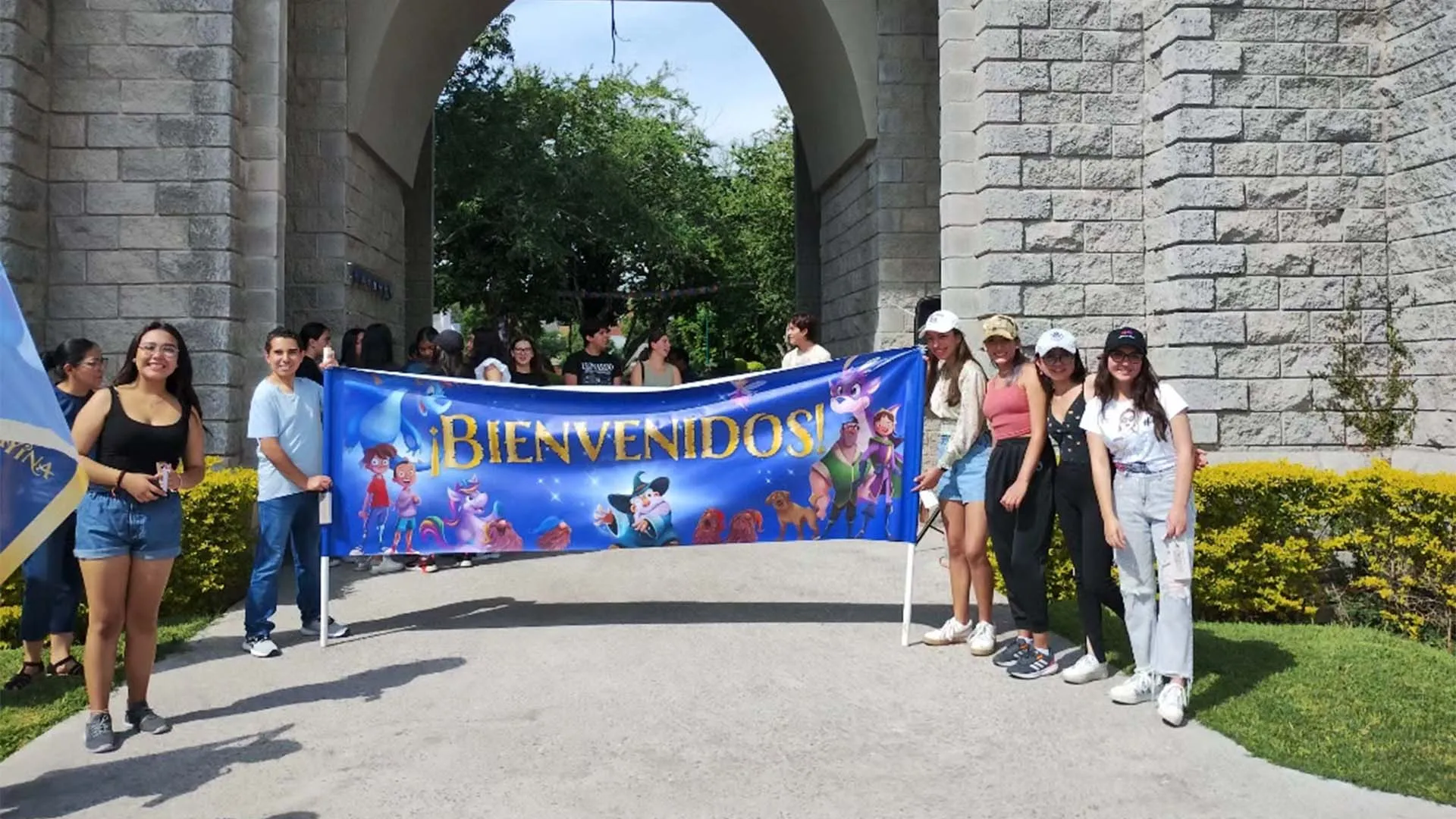 Grupo estudiantil busca inspirar a niños con actividades recreativas