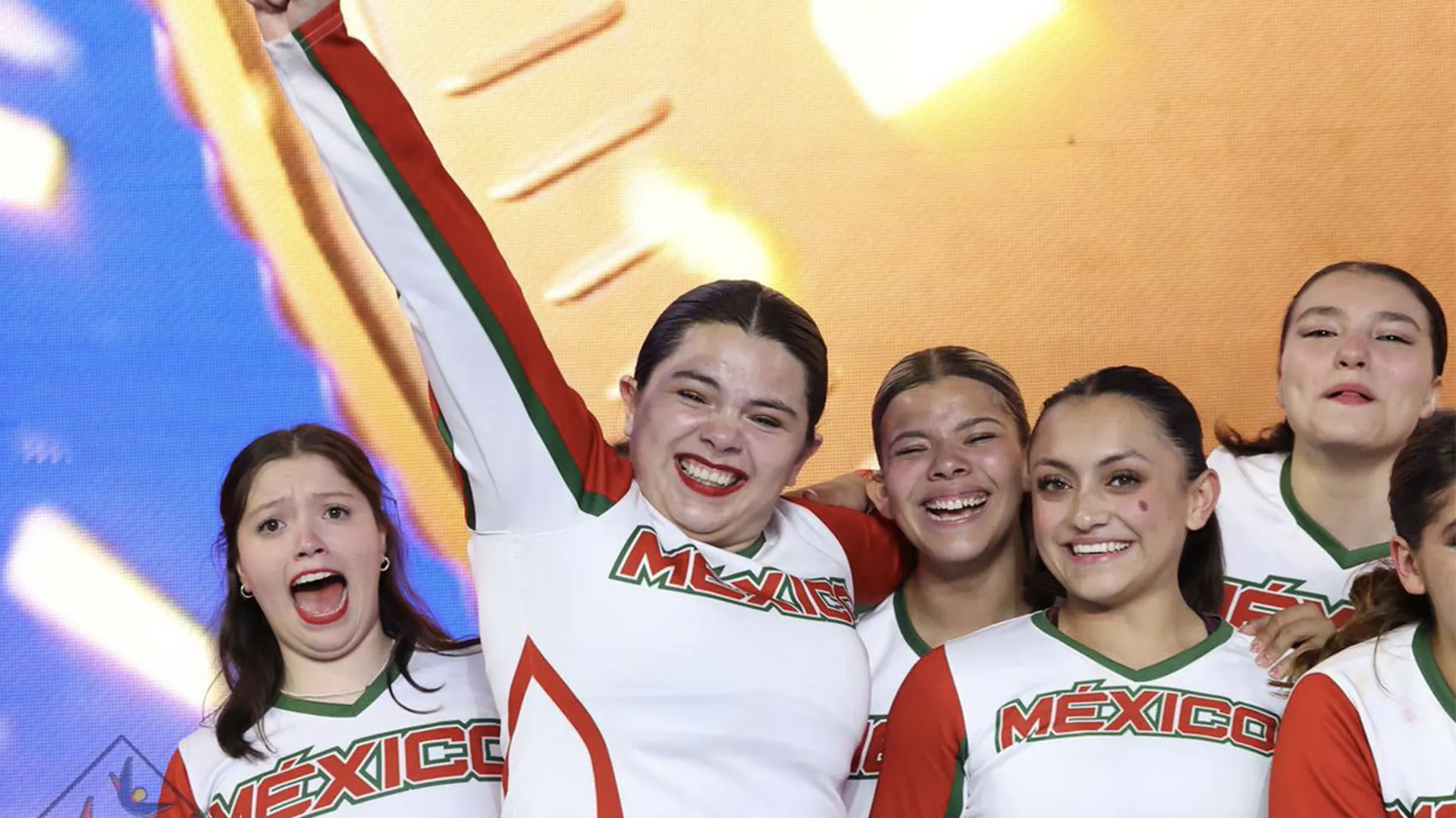 Alumnas ganadoras del mundial de porra