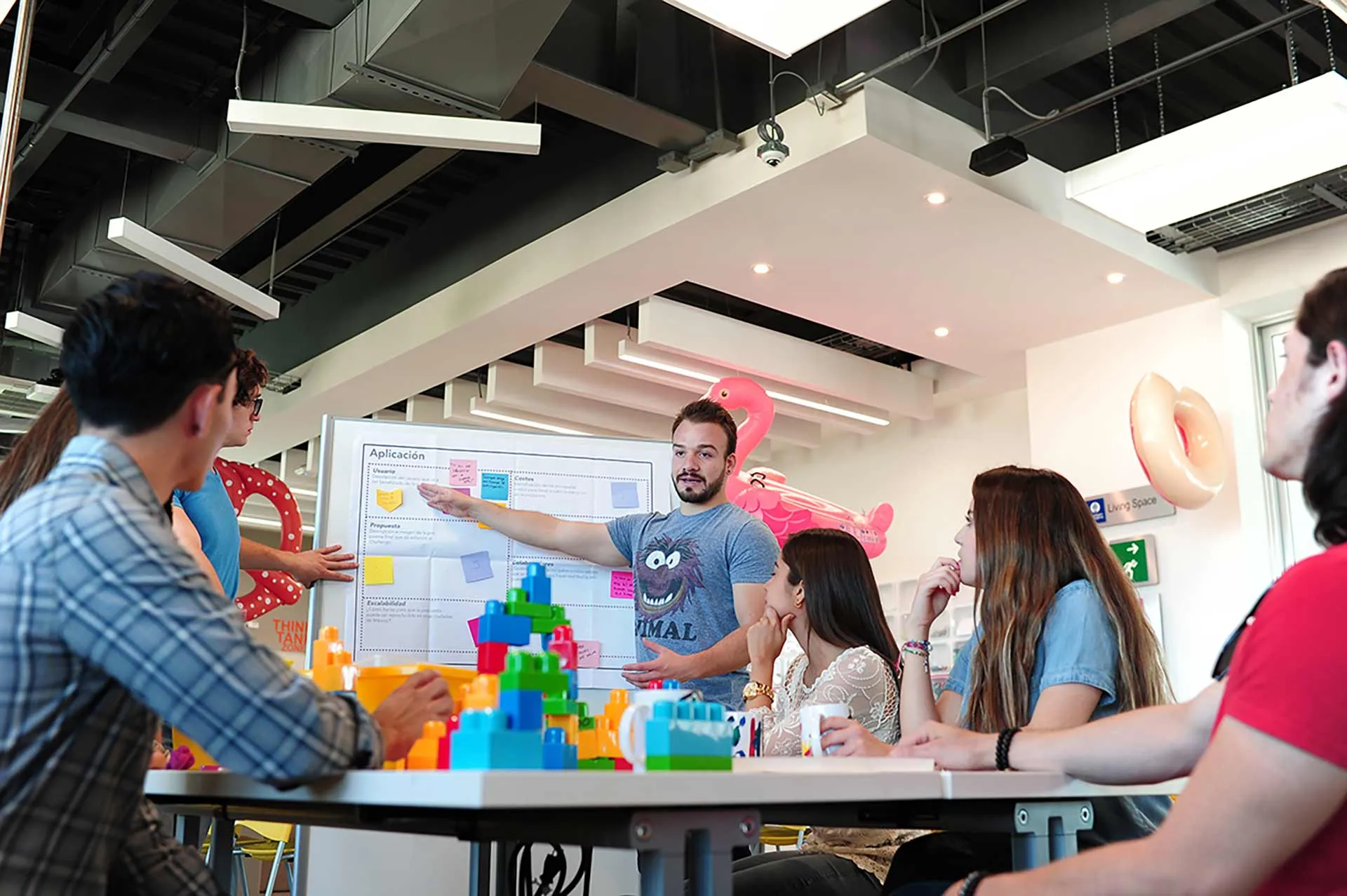 Fondos para emprendimiento de base tecnológica con Fundación Cuervo y el Tec Guadalajara.