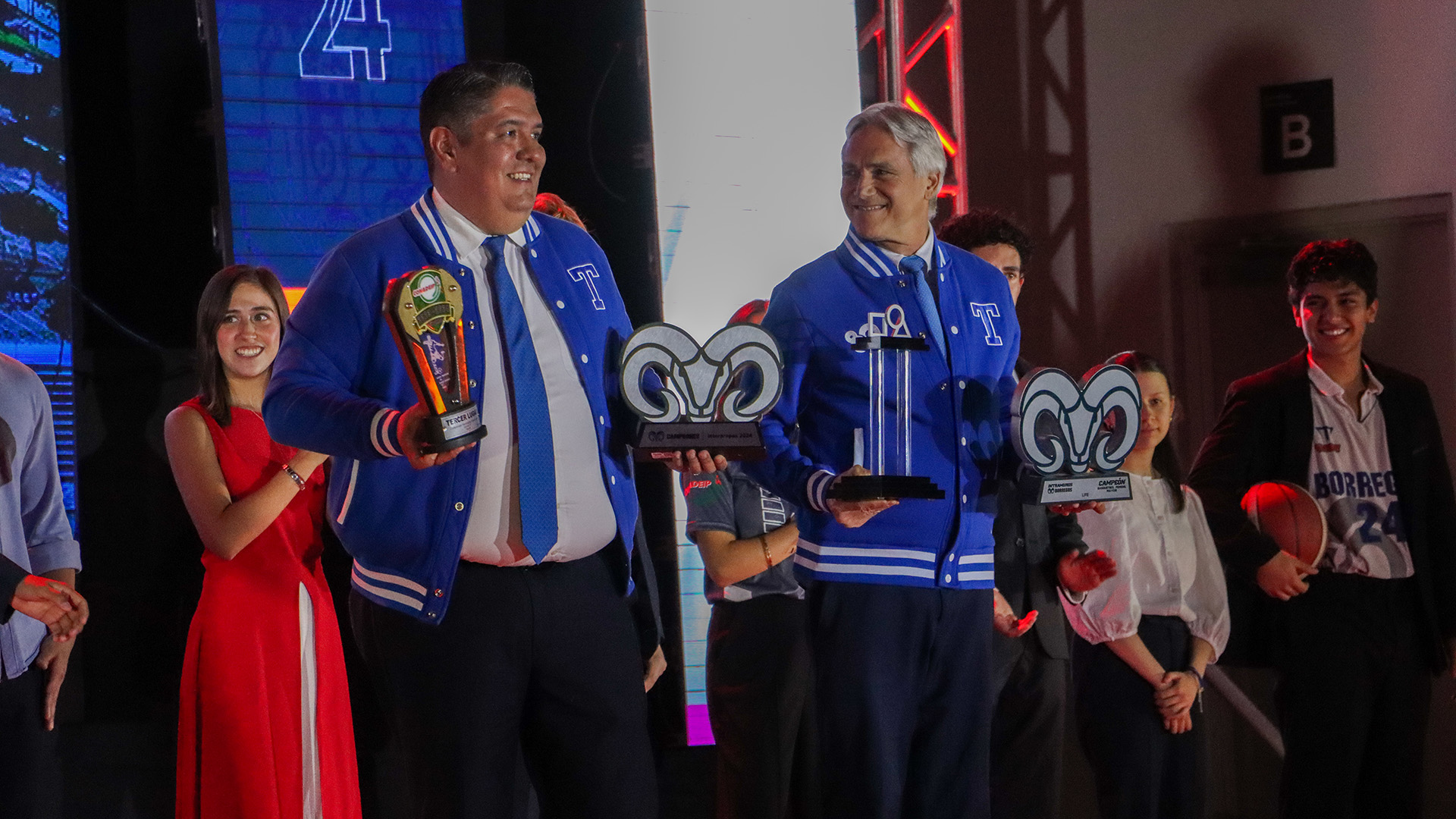 Director del campus y Presidente del Consejo en el Informe Anual 2024