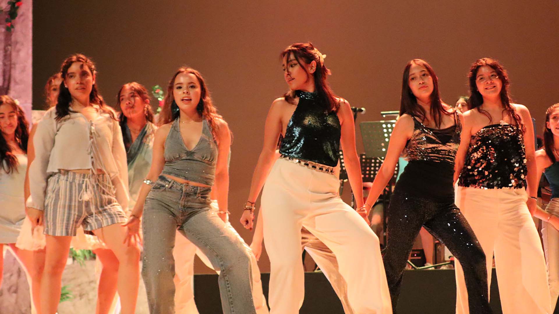 Estudiantes de Tec campus Morelia presentan Mamma mia