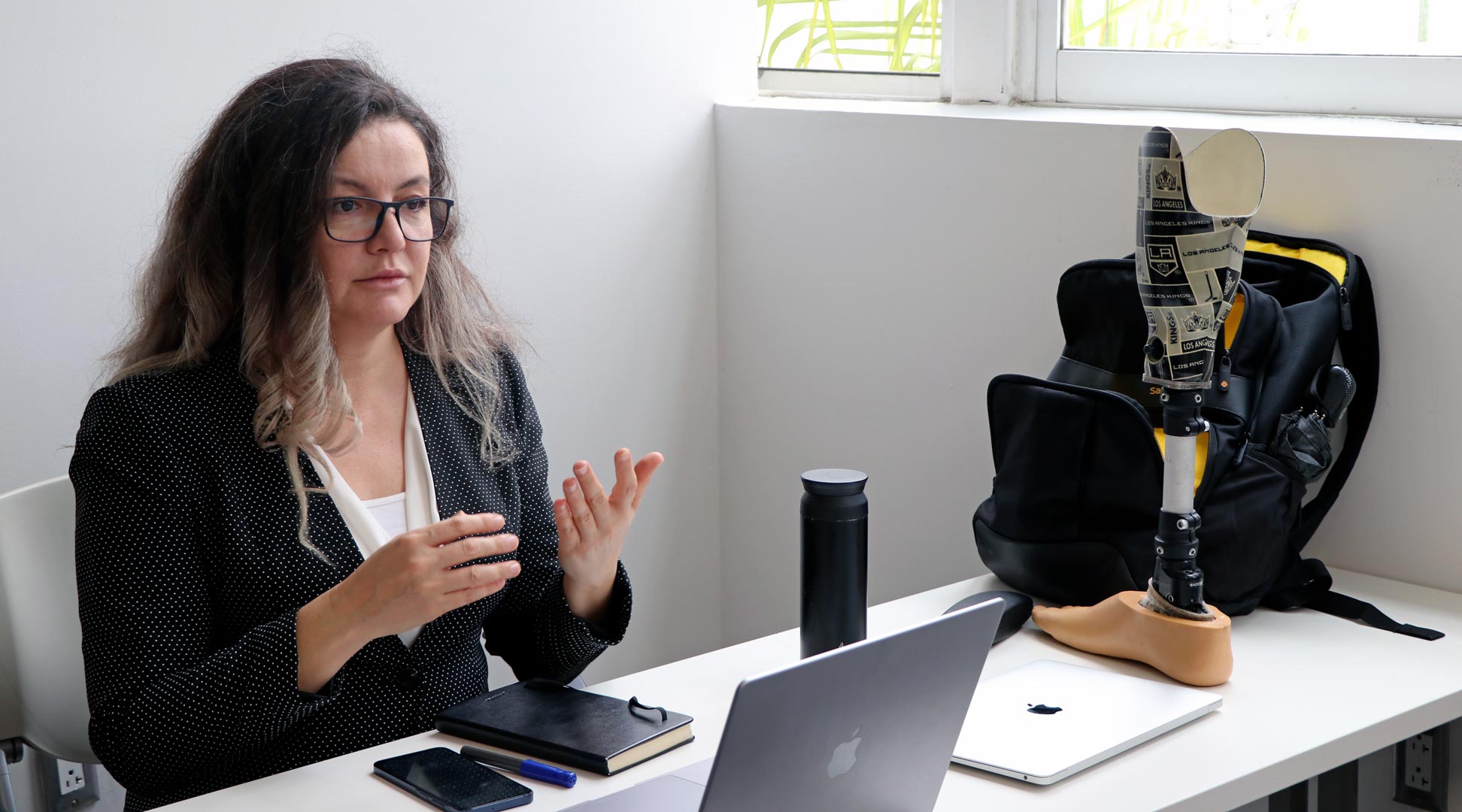 Estudiantes de Diseño del Tec de monterrey campus Qro elaboran proyecto de prótesis en colaboración con la UNAM. 