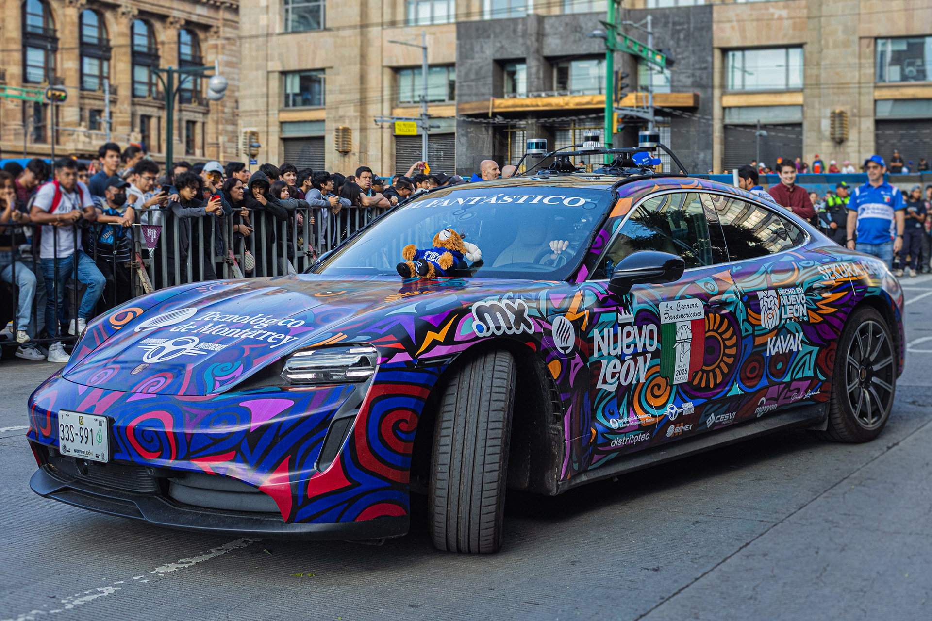 Vehículo Autónomo del Tec y Politécnico de Milán en la Carrera Panamericana.
