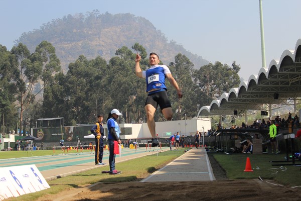 Adrián Rivera, atleta del Tec.