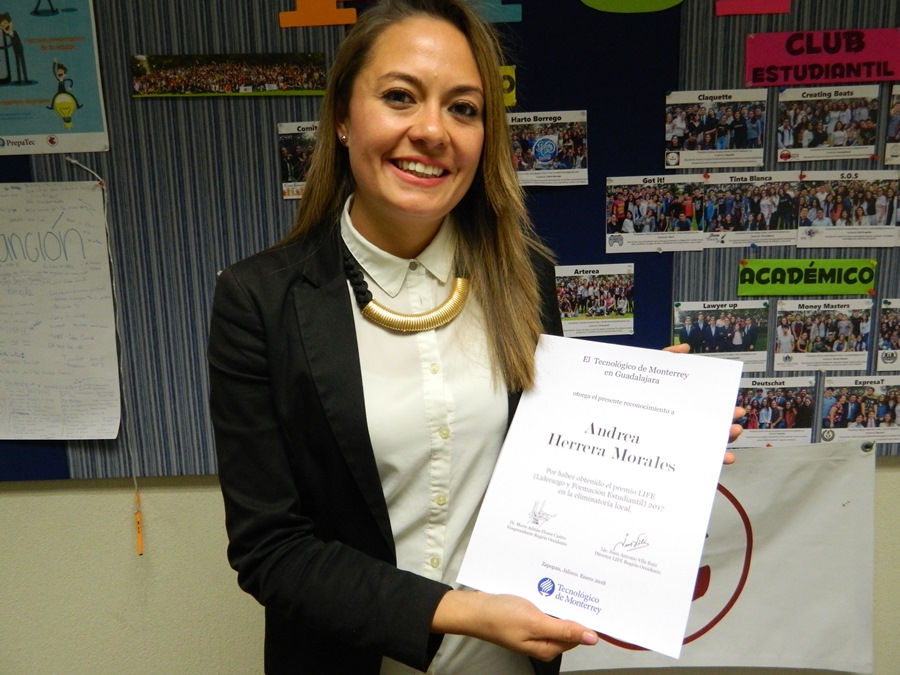 Andrea Herrera Premio Instructora LIFE.