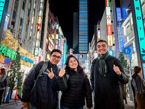 Katia Morales y Eduardo Nava en Japón