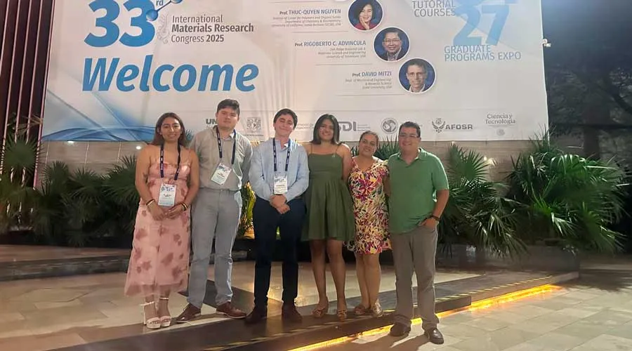 Estudiantes del Tec campus Querétaro participaron en Congreso Internacional llevado a cabo en Cancún, uno de ellos recibiendo el tercer lugar.