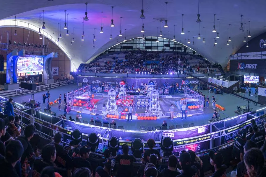 El Tec de Monterrey ha realizado en sus campus varios regionales del Torneo de robótica FIRST
