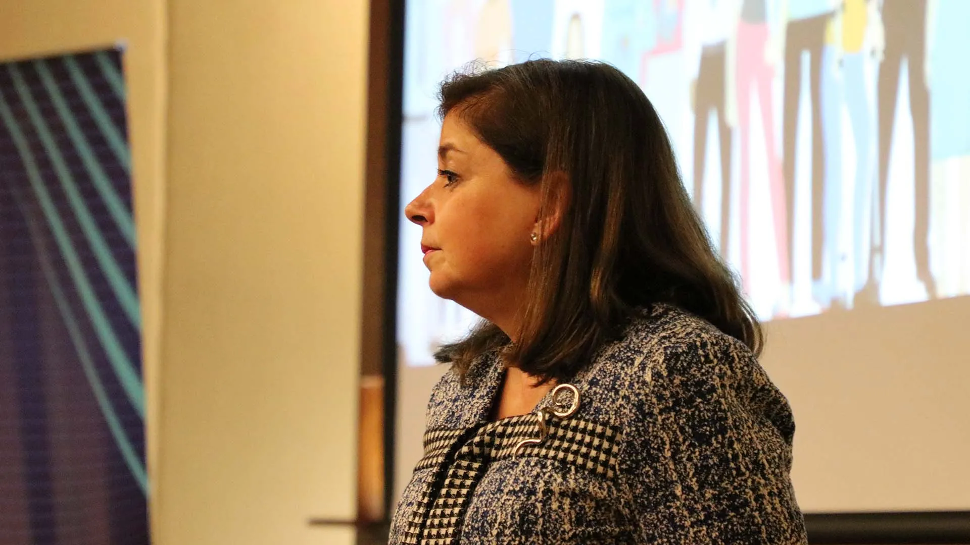 Mónica Flores, Revolución de Habilidades