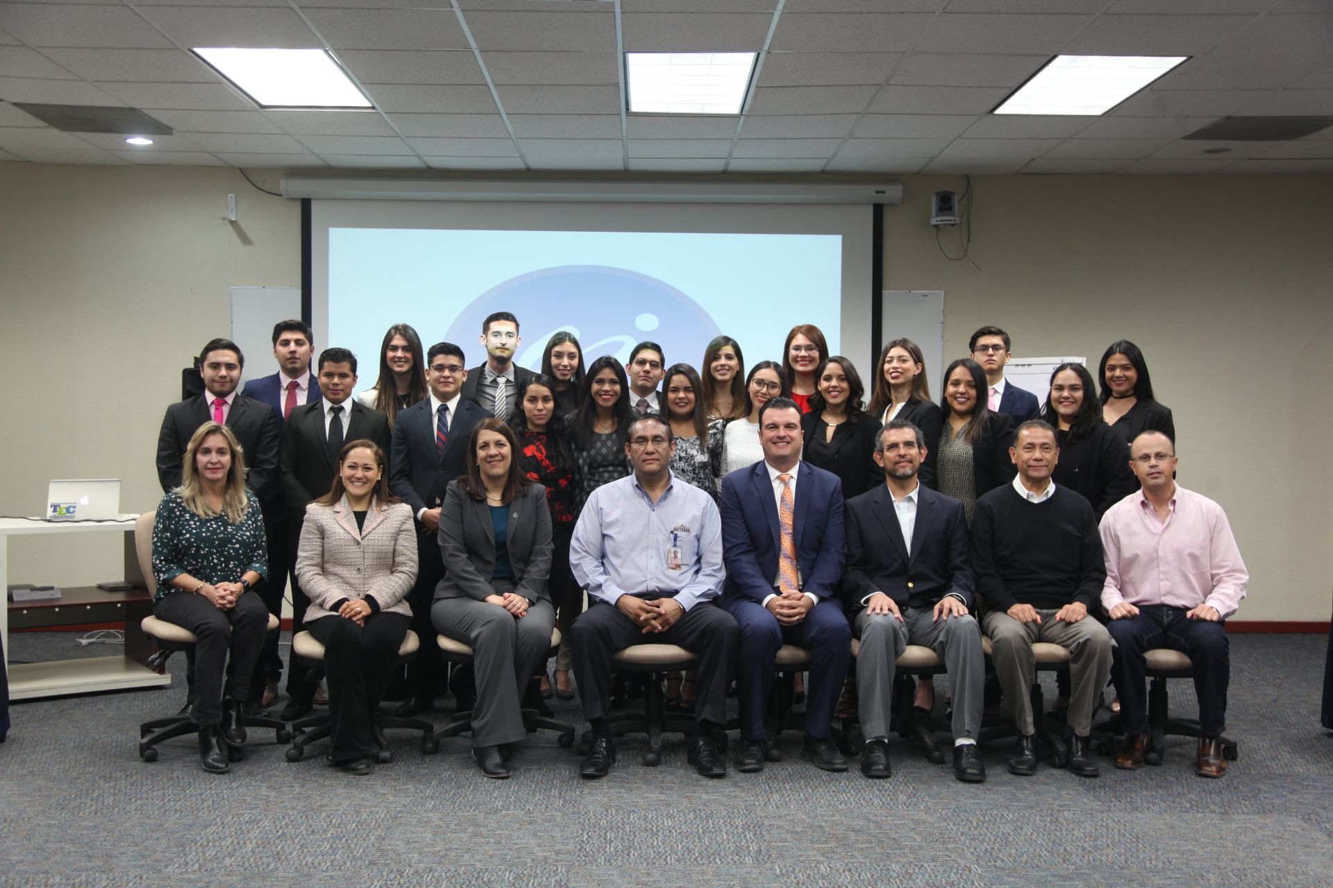 Alumnos del Tec de Monterrey en Laguna presentan resultados del Semestre i