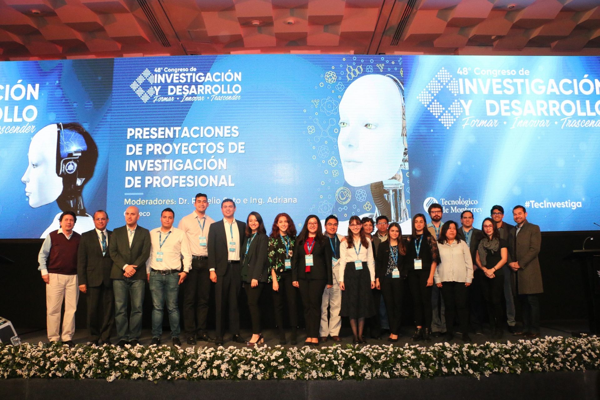 Alumnos en el Congreso de Investigación