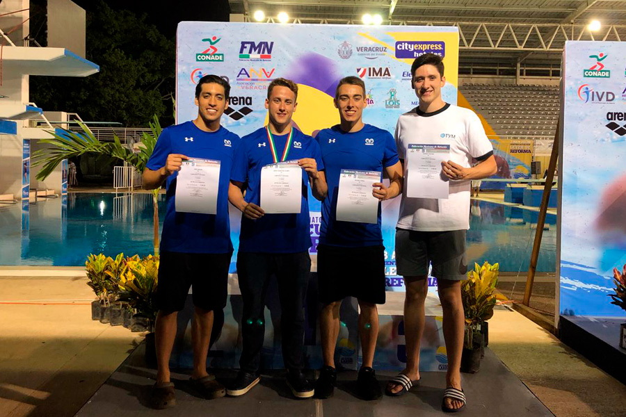 Equipo de natación Borregos