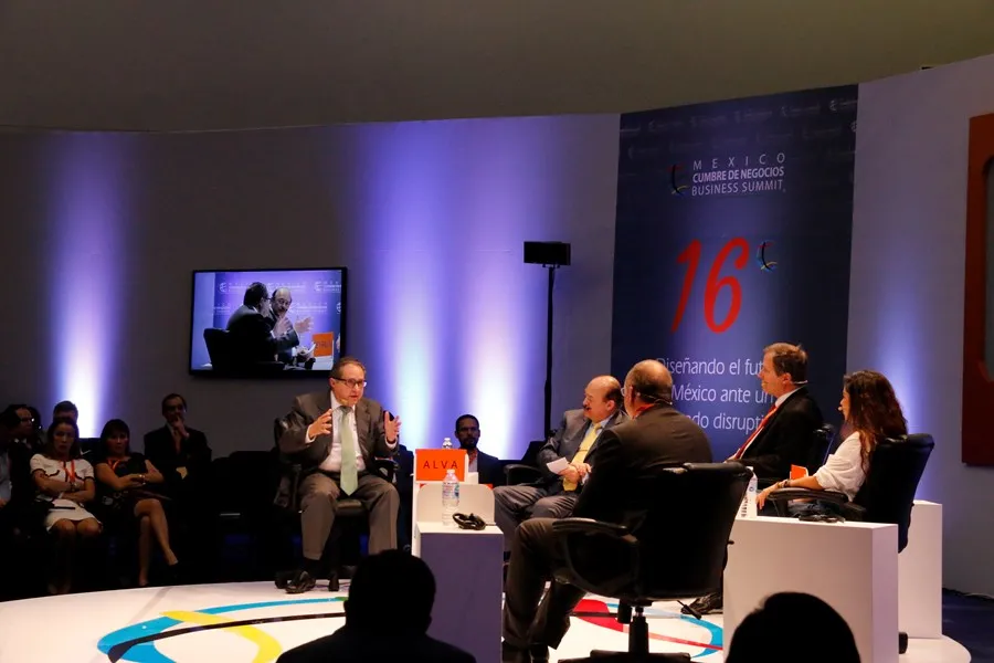 Cumbre de negocios