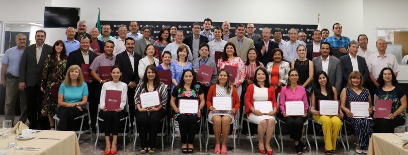  Profesores-campus-Monterrey-Tec