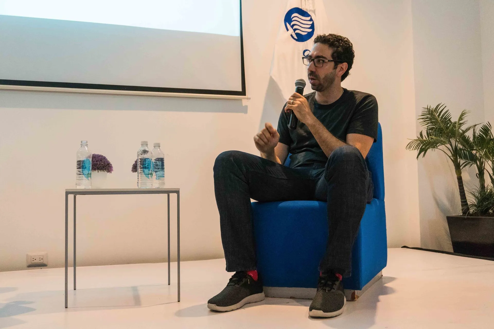 Mauro hablando