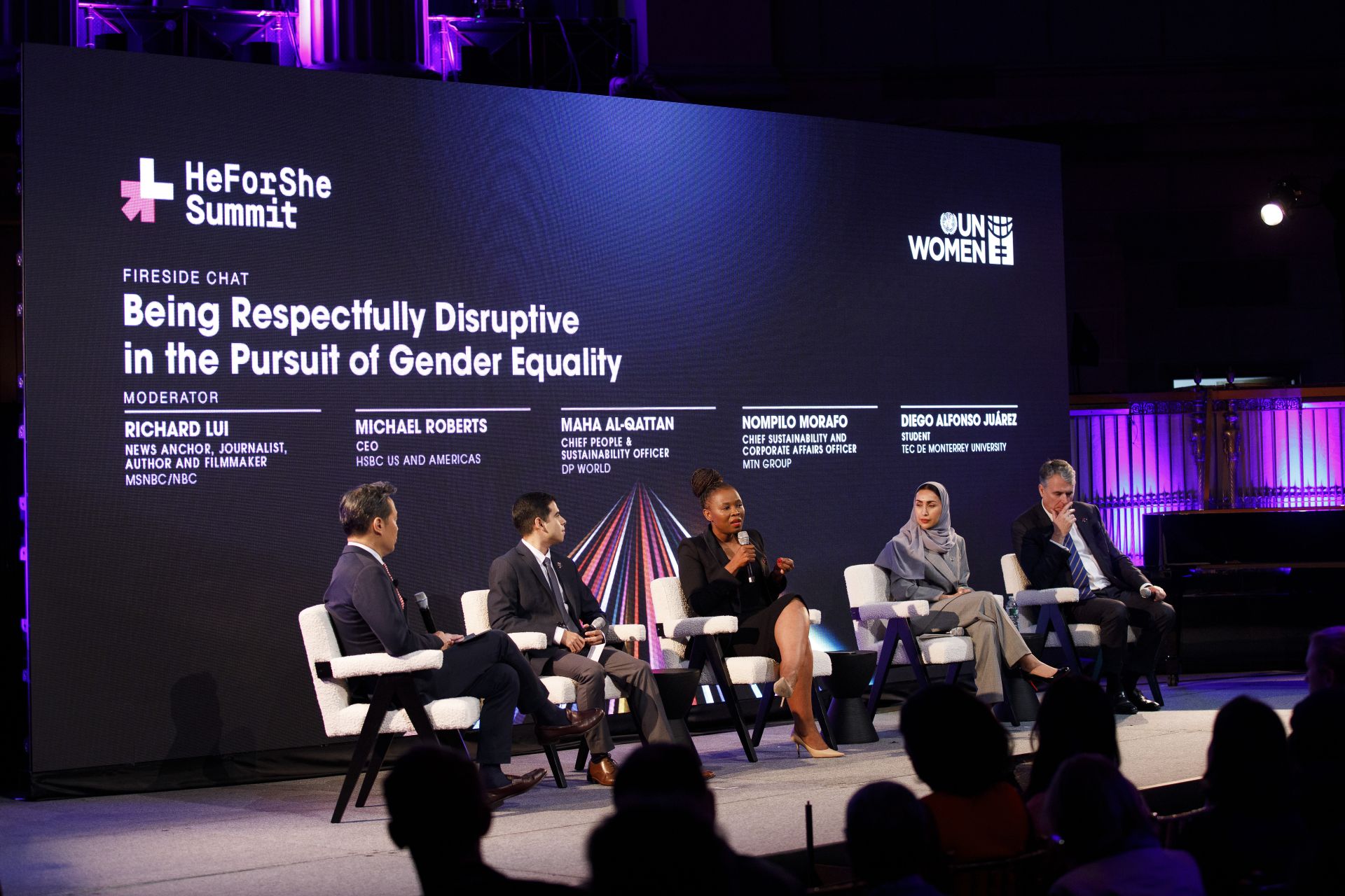 Panel sobre como ser respetuosamente disruptivo durante Summit HeforShe 2023