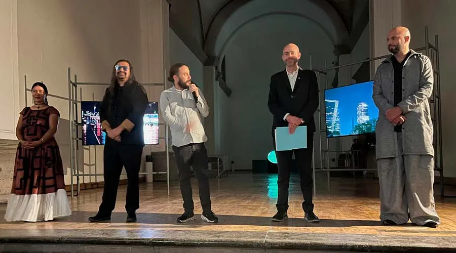 El artista Said Dokins presenta “Bio_res_crituras”, proyecto en colaboración con el Tec Querétaro que emplea microorganismos como herramientas de escritura