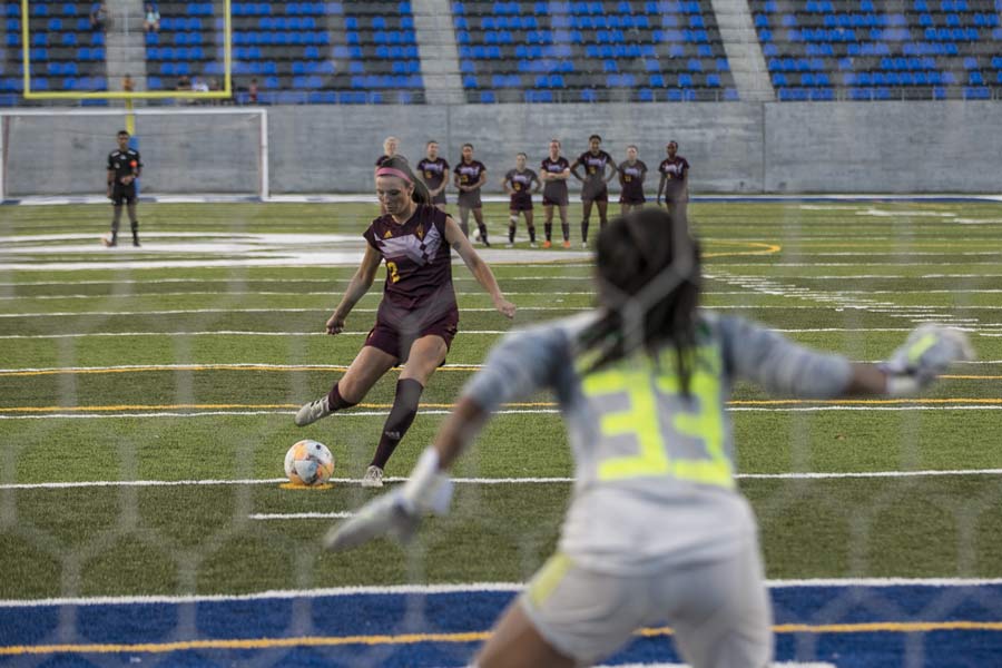 Tigres enfrentó a Sun Devils de ASU en el Estadio Borregos.