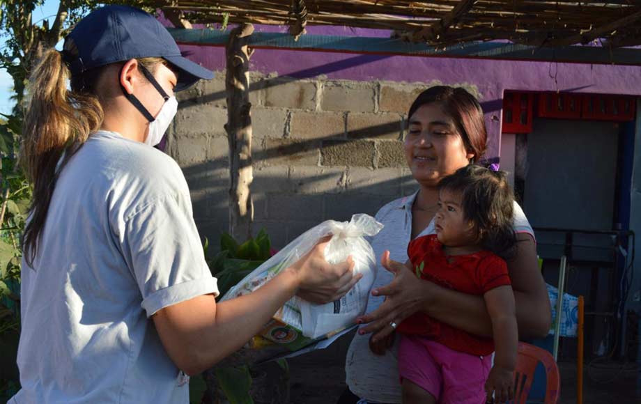 EXATEC ayuda a familias ante COVID-19 en el sur de Sonora