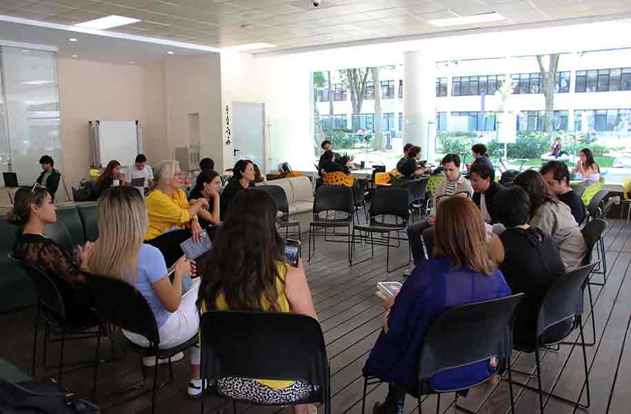 Acervo de género en arquitectura y diseño fue presentado en la Biblioteca del Tec Guadalajara.