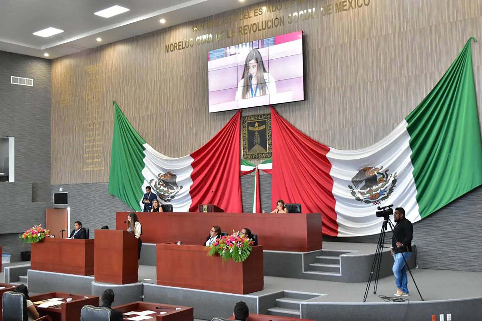 Alumna de PrepaTec campus Cuernavaca presenta propuesta en el senado