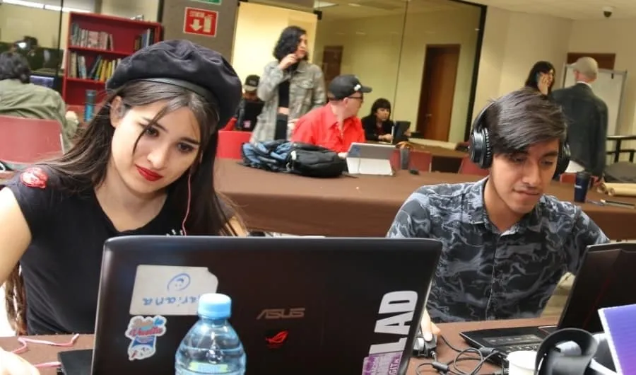 Alumnos de Arte Digital realizan secuencia para Mike Owens creador de Monkey & Car de Amazon Video