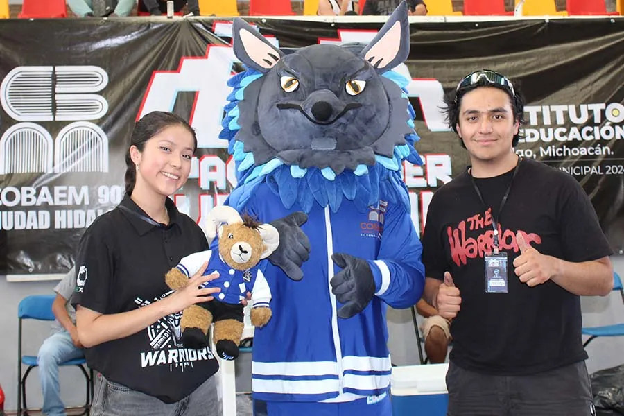 Doble podio para alumnos Tec en torneo internacional de robots