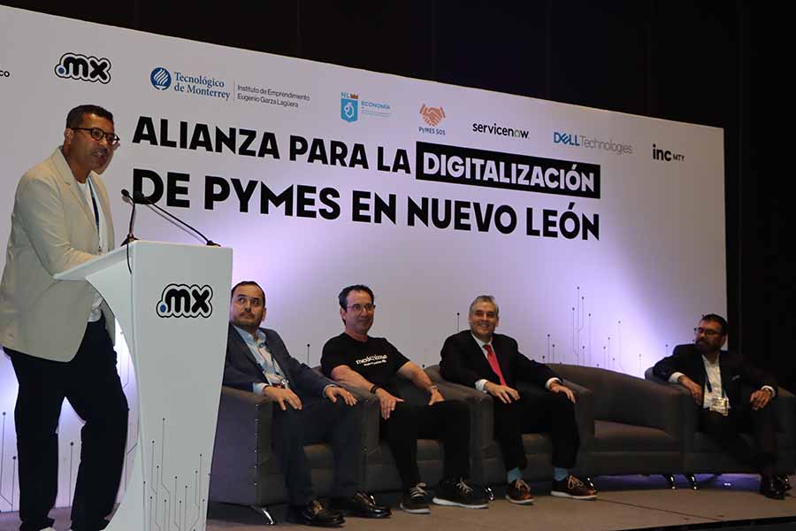 Rueda de Prensa Alianza por la Digitalización de PyMES realizada dentro de INCmty.