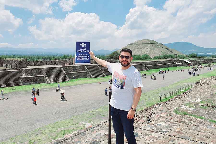 Egresado de Tec Santa Fe gana premio Chevening