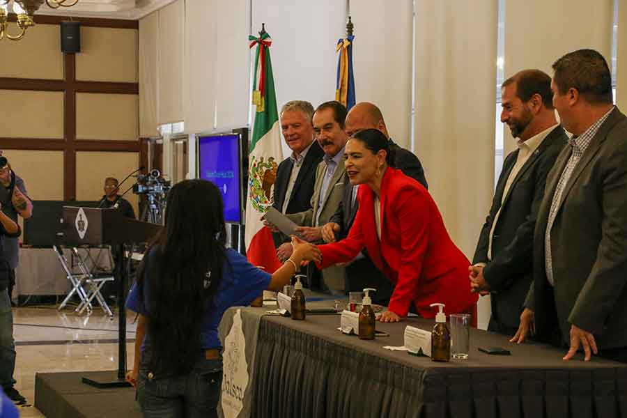Becas de Gobierno de Jalisco para el programa Líderes del Mañana del Tec.