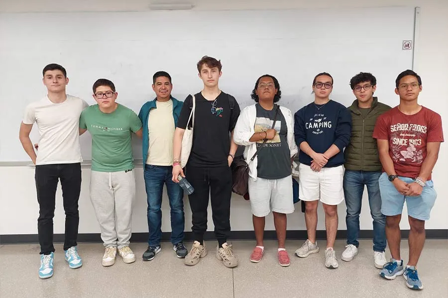 Concursantes de campus Ciudad de México de Calculus Open 2024.