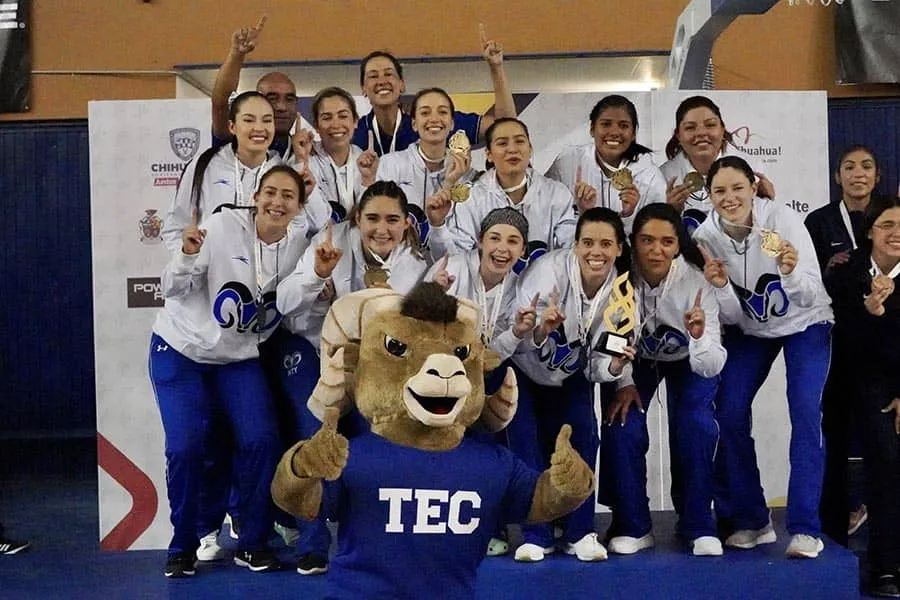 Otro equipo de Borregos campeones fue el voleibol femenil.
