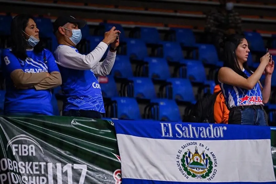 Borrego Tec juega con selección de básquetbol de El Salvador