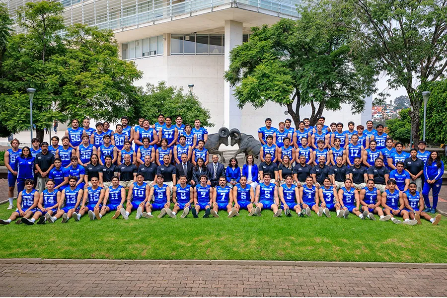 Fotografía oficial del equipo de futbol americano del Tec campus Estado de México.