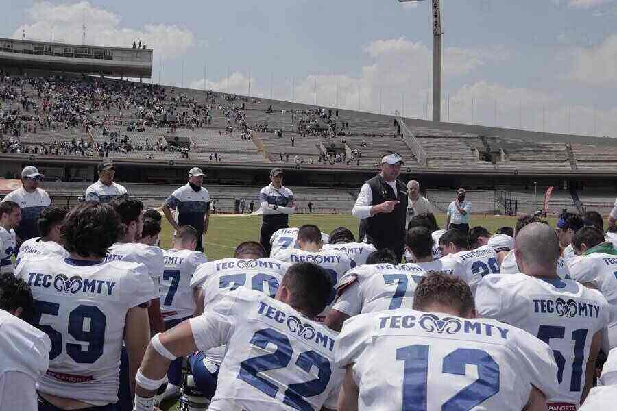 El partido de Borregos Monterrey vs Pumas CU se jugó en el Estadio Olímpico Universitario.